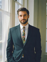 MAHOGANY FLORAL NECKTIE SUIT