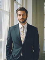 PASTEL ACCENTED VIVID FLROAL TIE SUIT