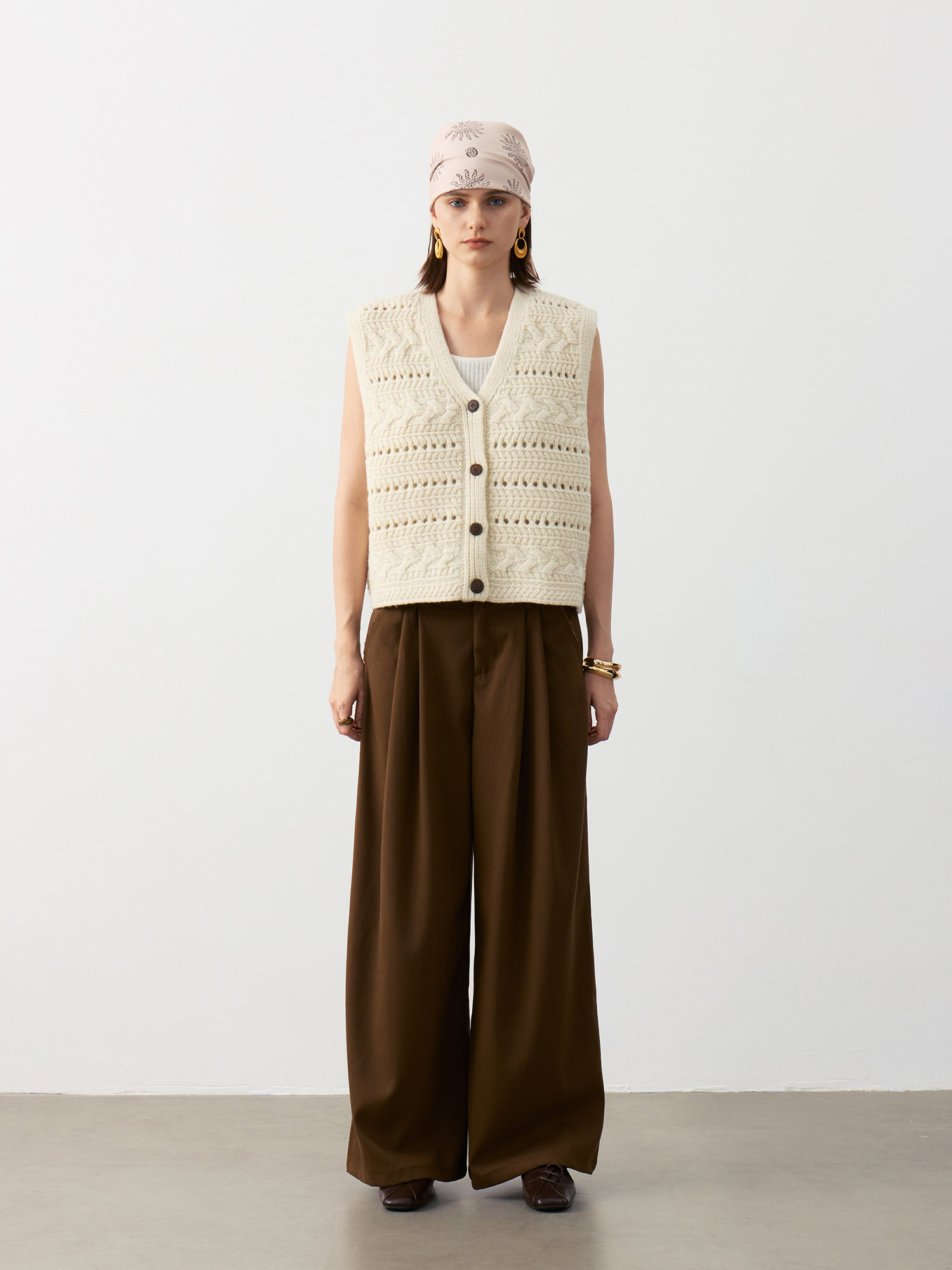 Ivory Wool Blend Knit Crochet Vest – Gentle Rebellion Style with Retro Textured Design for Young Fashion Enthusiasts