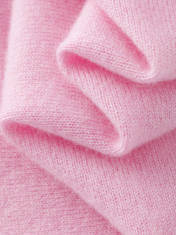 100% CASHMERE SLIM-FIT TURTLENECK SWEATER | SOFT CAMEL, CHARCOAL GREY, BLUSH PINK