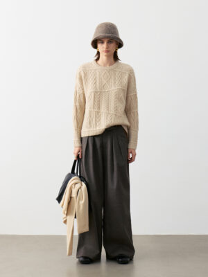 ABLE-KNIT 100% CASHMERE CREW NECK SWEATER (2 COLORS)