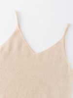 100% CASHMERE V-NECK CAMISOLE | JET BLACK & SOFT CREAM