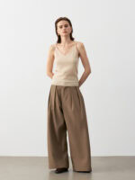 100% CASHMERE V-NECK CAMISOLE | JET BLACK & SOFT CREAM