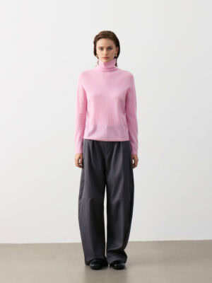 100% CASHMERE SLIM-FIT TURTLENECK SWEATER | SOFT CAMEL, CHARCOAL GREY, BLUSH PINK